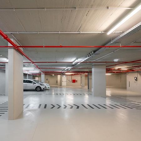 Whome | Av. Da Liberdade Deluxe Apartment W/ S-Pool, Gym & Parking Lissabon Exterior foto
